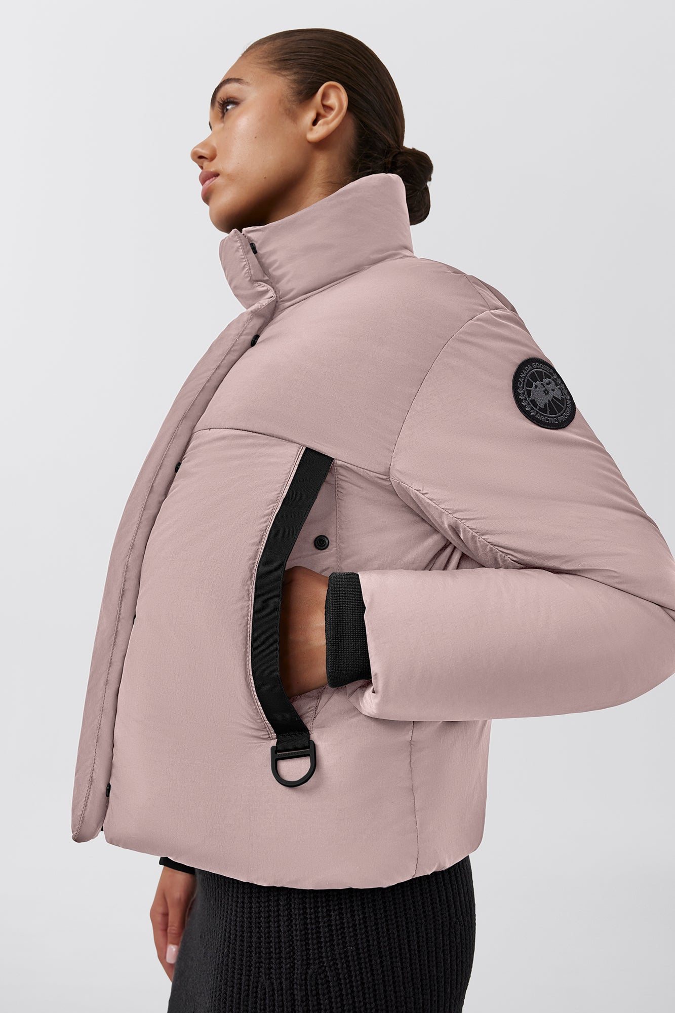 Junction Cropped Puffer Black Label (Women) - Lucent Rose