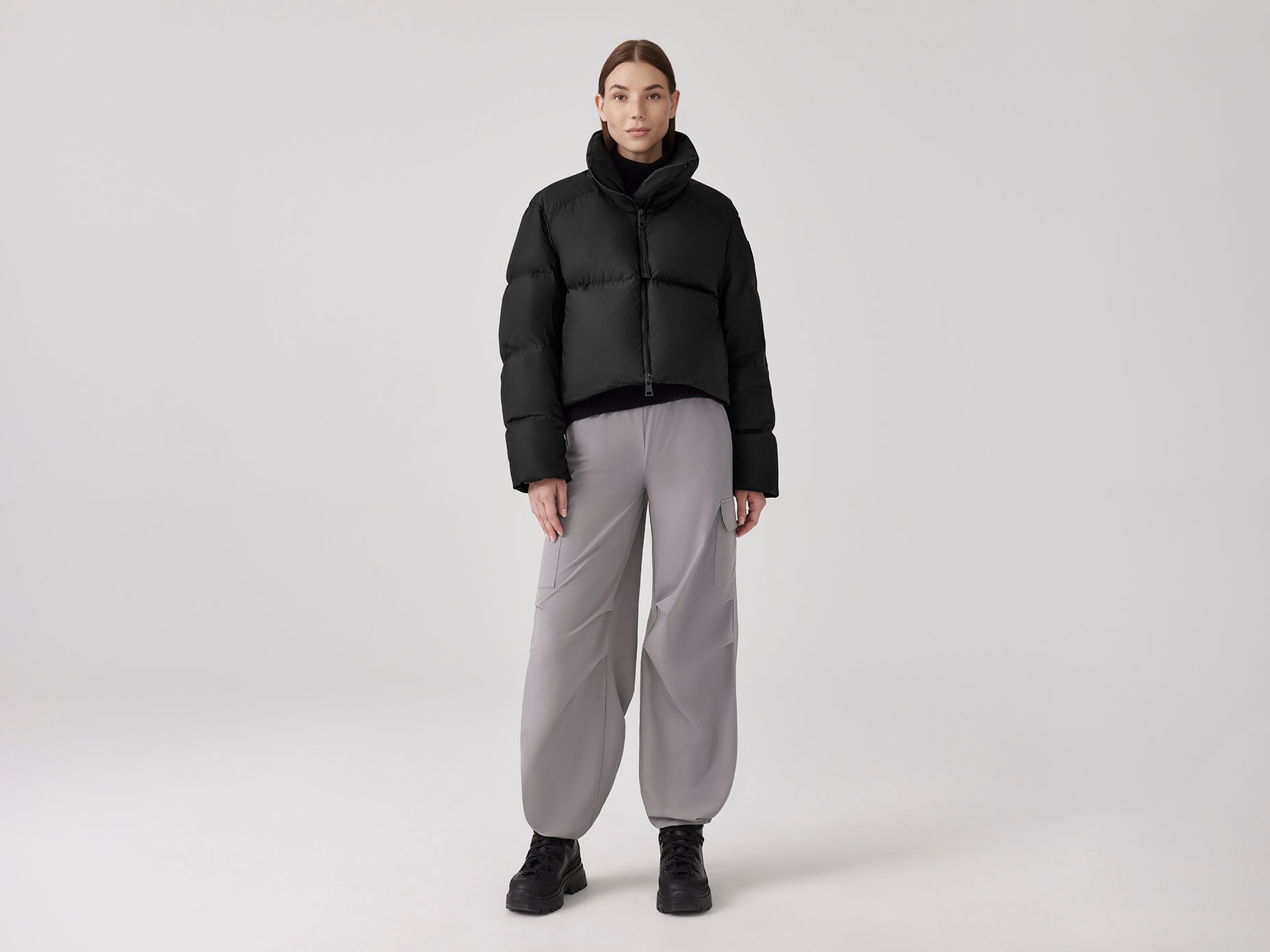 Garnet Cropped Puffer (Women) - Black