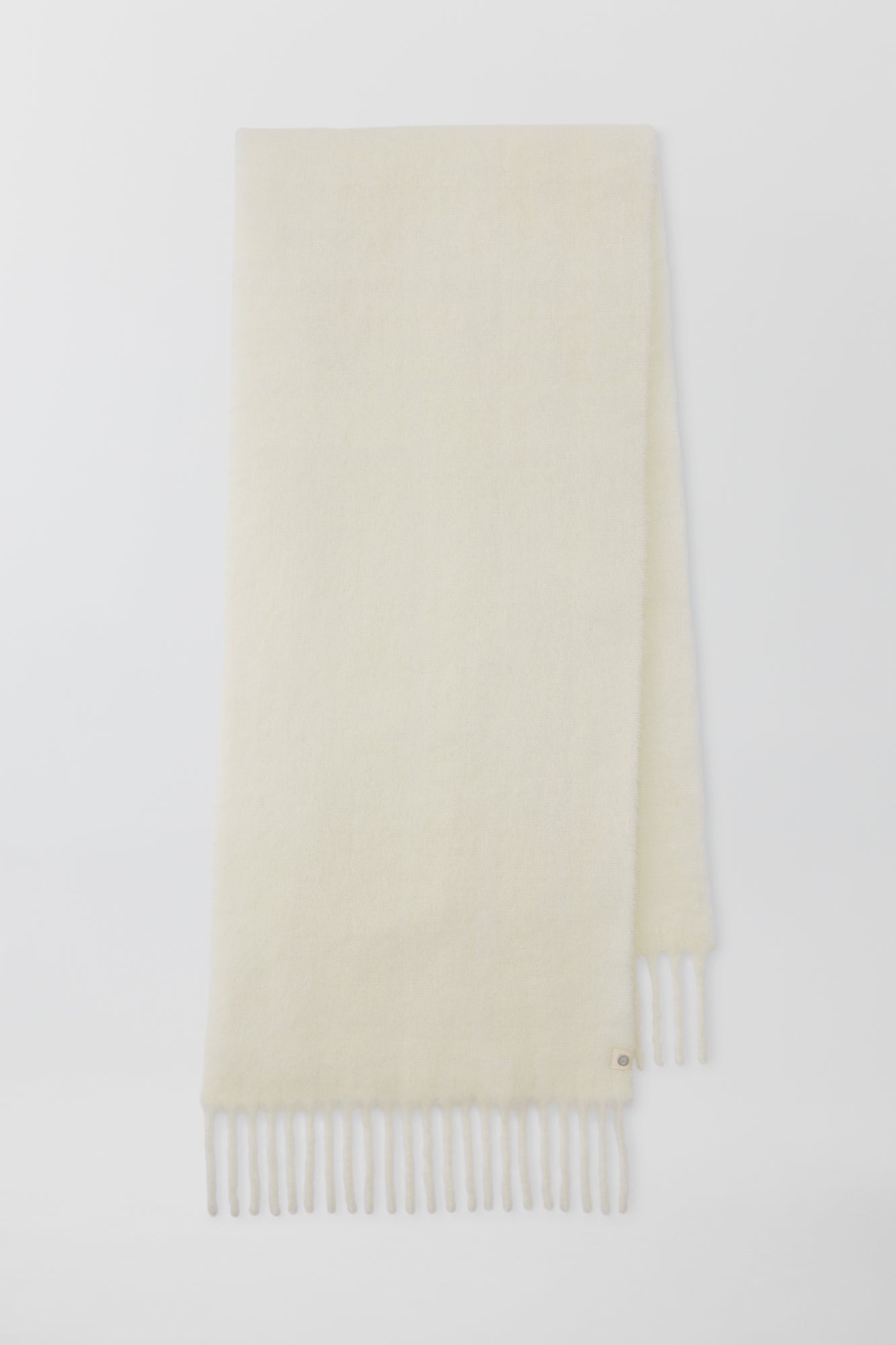 Alpaca Scarf (Women) - Linen - Image 4