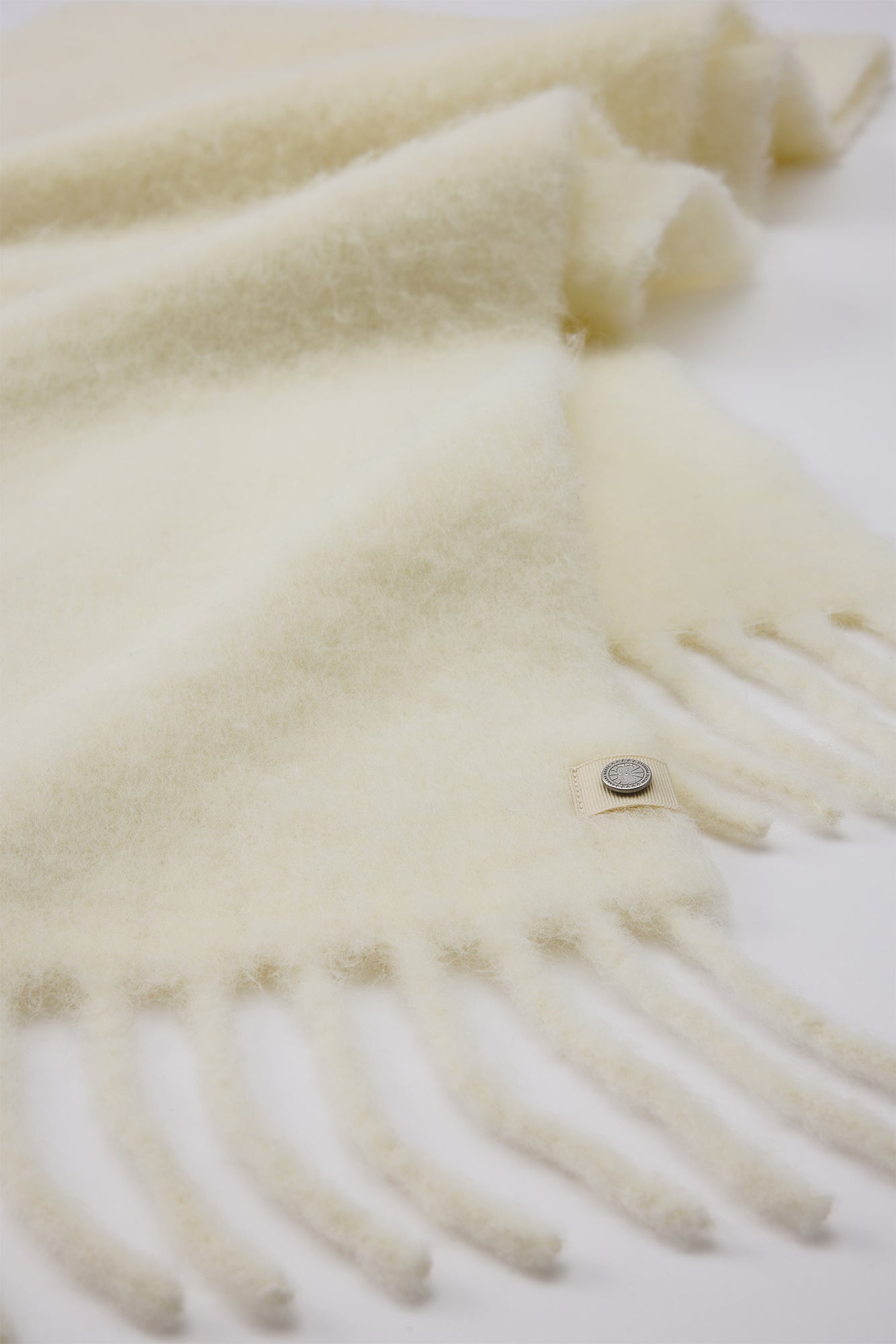 Alpaca Scarf (Women) - Linen - Image 5