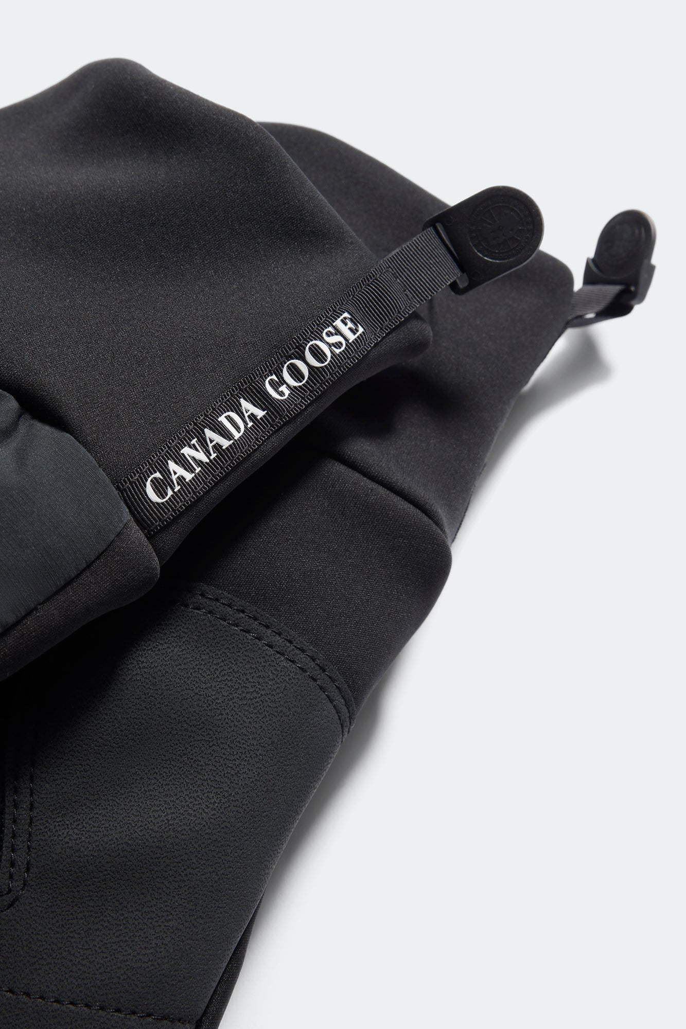 Lightweight Puffer Glove (Men) - Black