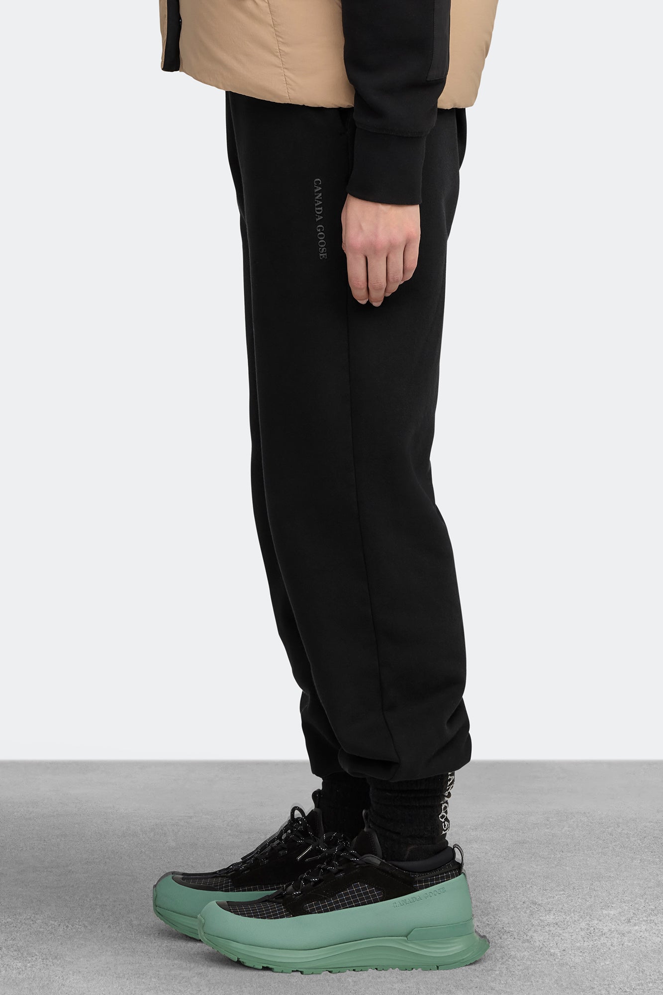 Muskoka Relaxed Pant (Women) - Black