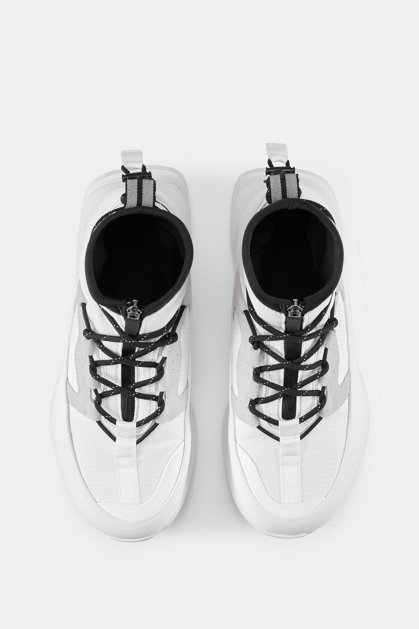 Women's Glacier Trail Sneaker High - White