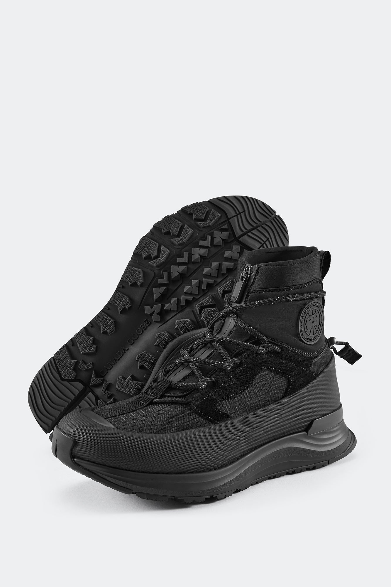 Women's Glacier Trail Sneaker High - Black
