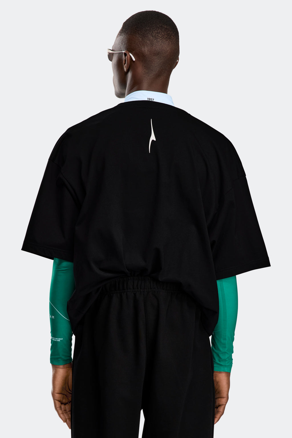 Zenith Tee - Wildflower Black