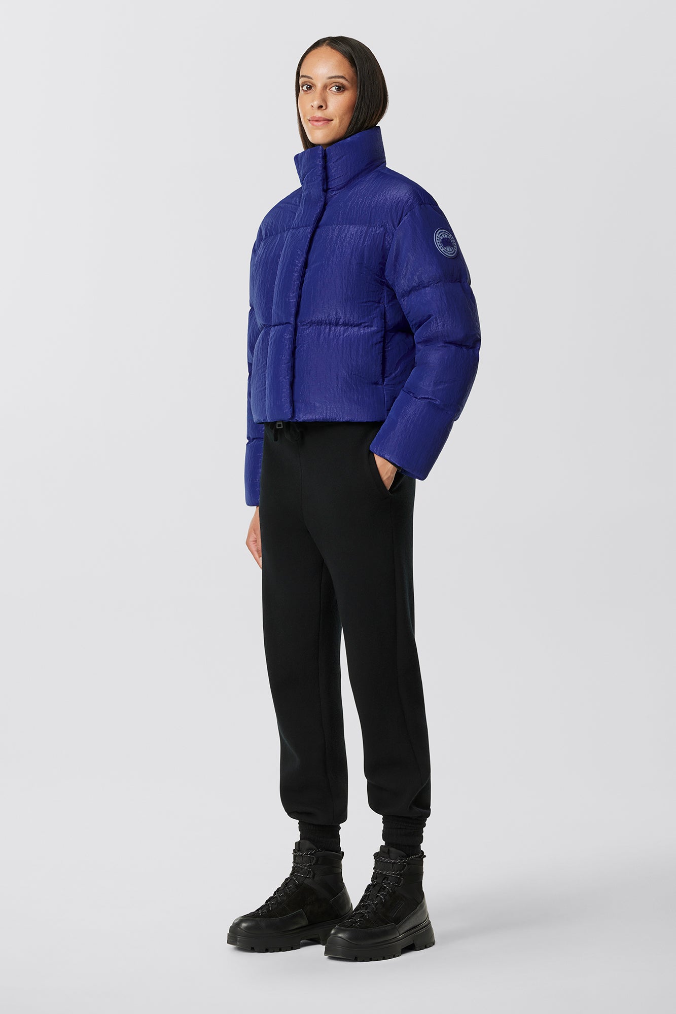 Cypress Cropped Puffer City Lights (Women) - Nautical Dusk