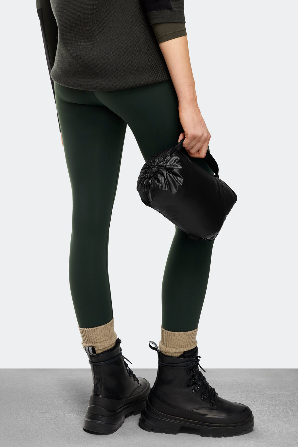 Cypress Puffer Vest Black Label (Women) - Black - Image 7