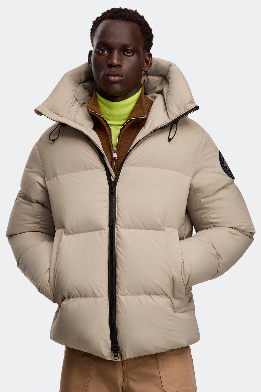 Crofton Puffer EnduraLuxe Black Label - Limestone