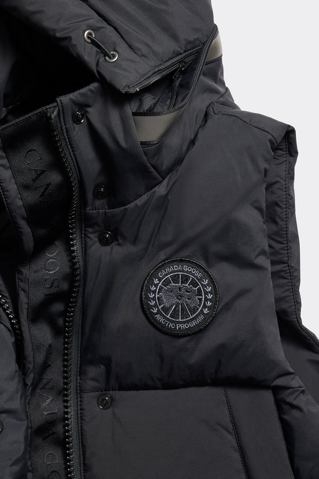 Junction Puffer Vest Black Label - Black - Image 9