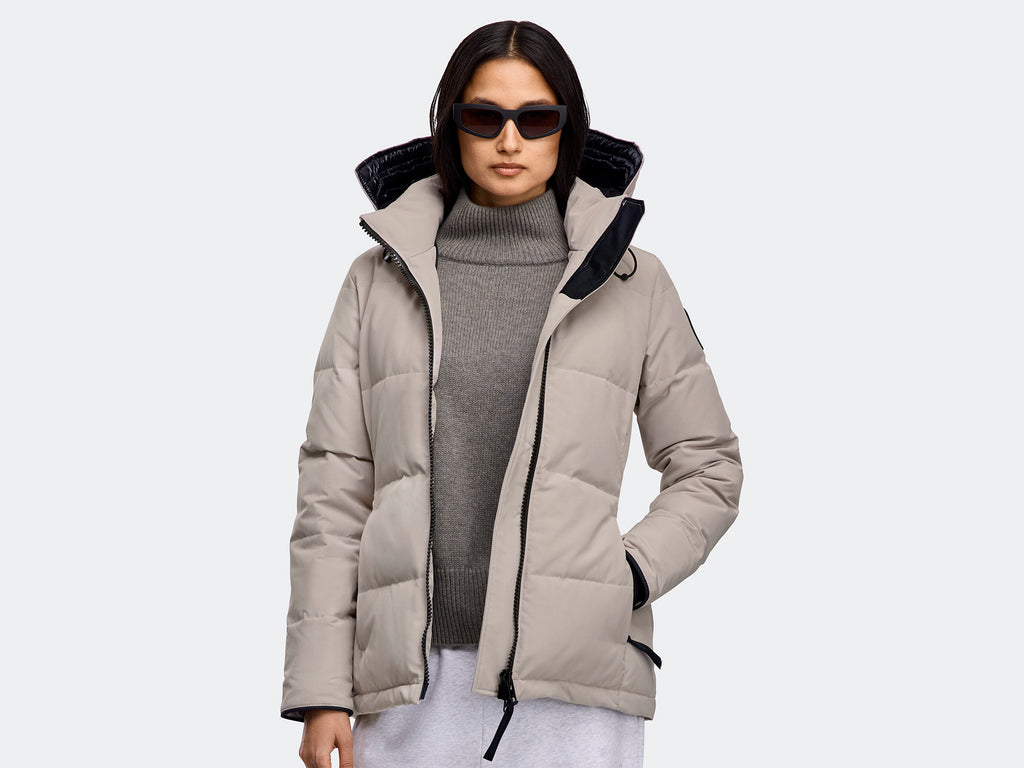 Chelsea Parka Black Label (Women) - Limestone