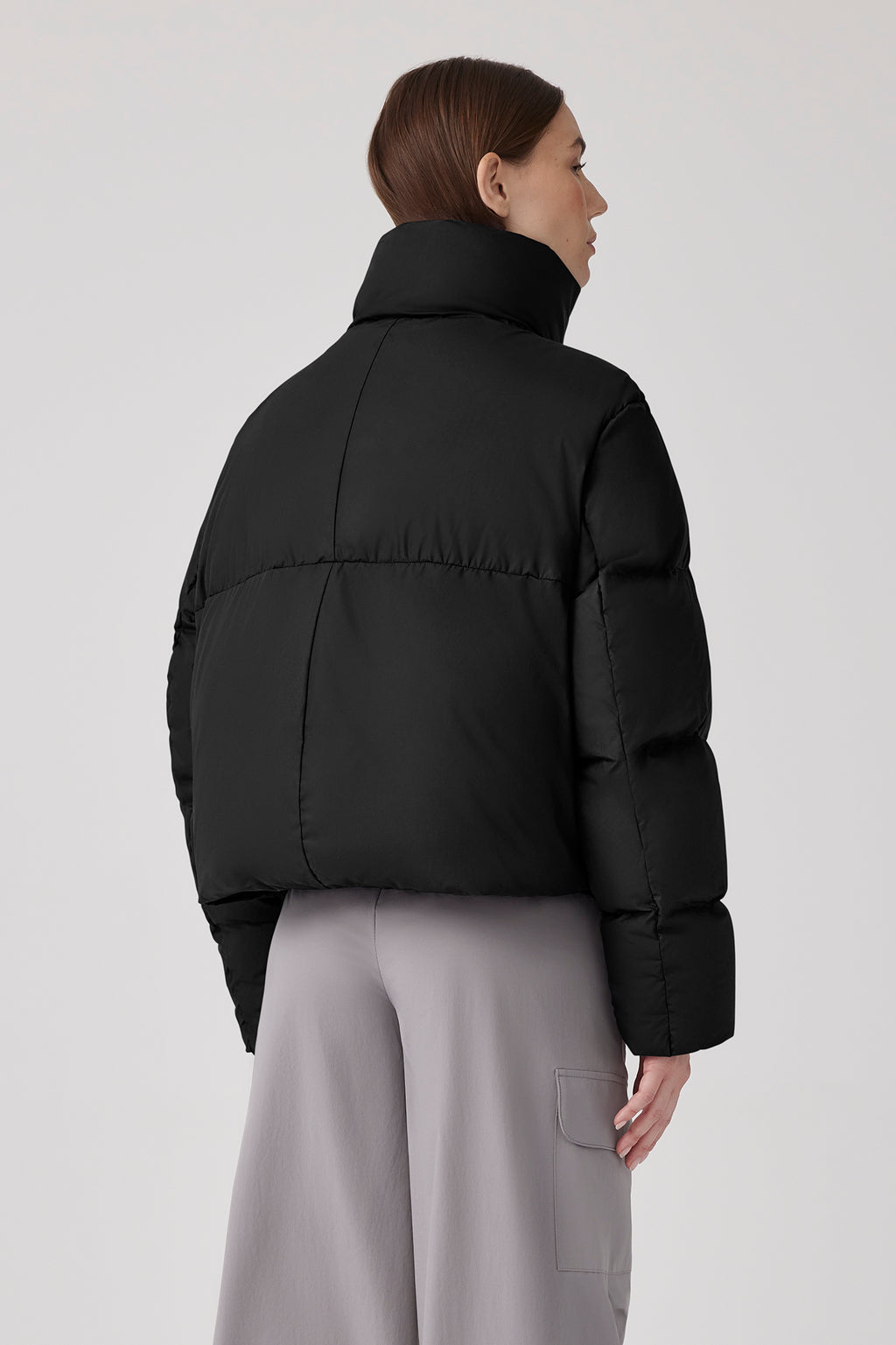 Garnet Cropped Puffer (Women) - Black