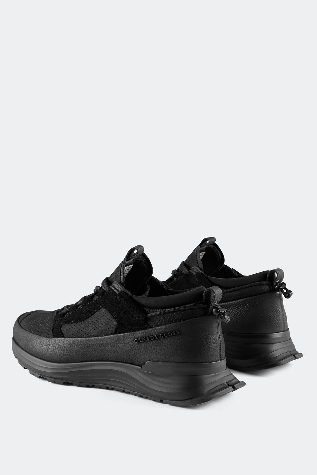 Glacier Trail Sneaker Limited Edition - Black/Black
