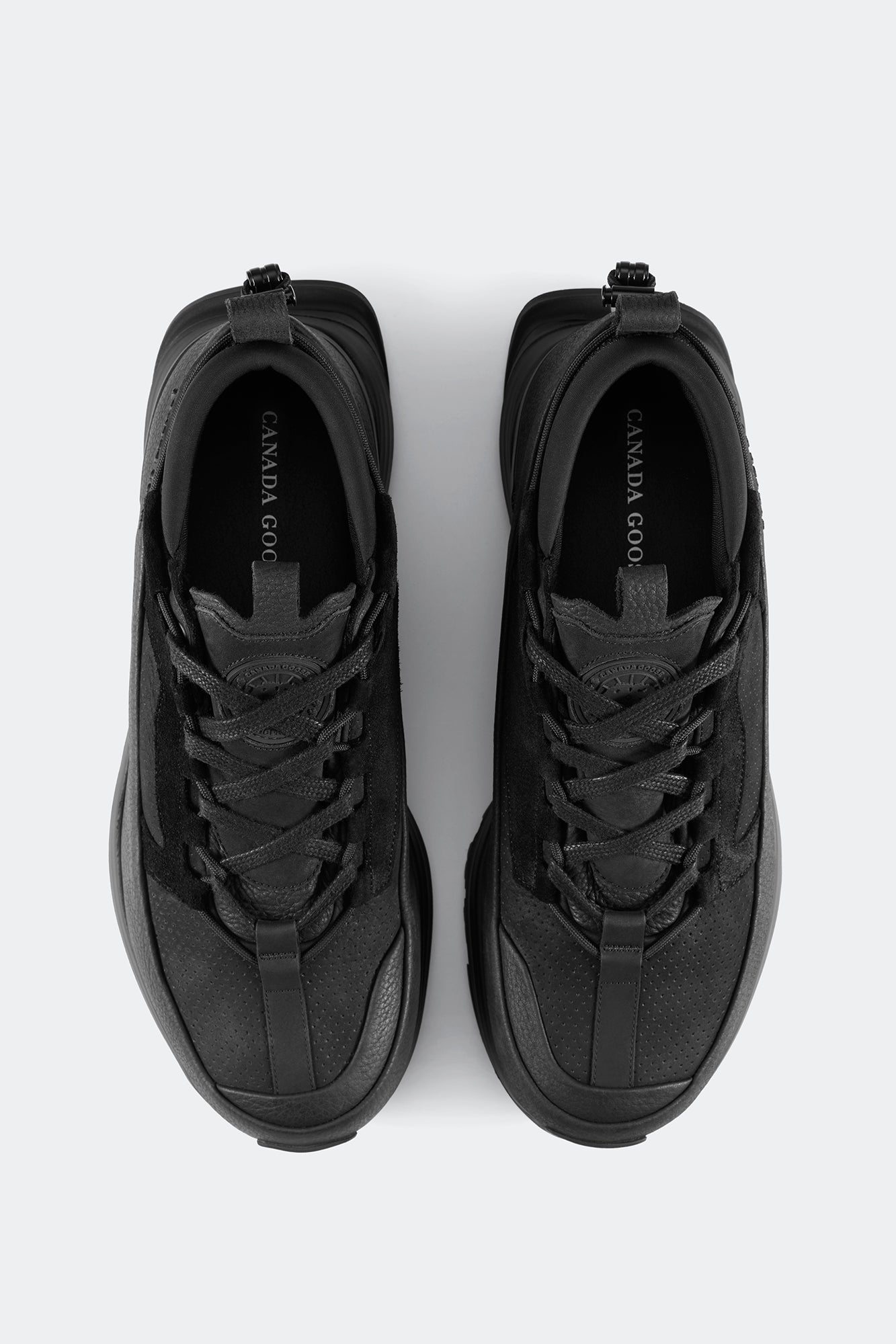 Glacier Trail Sneaker Limited Edition - Black/Black