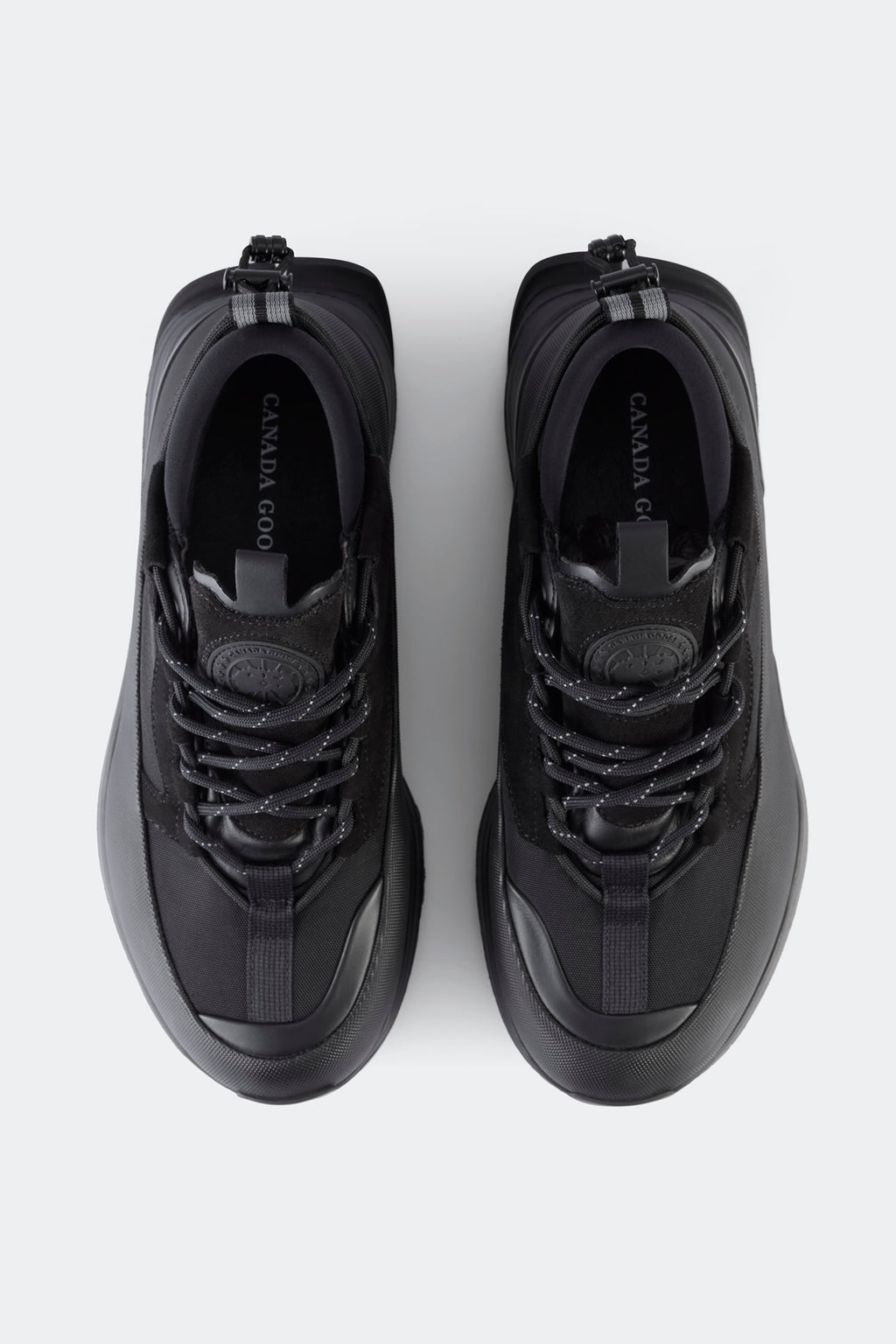 Women's Glacier Trail Sneaker - Black/Black