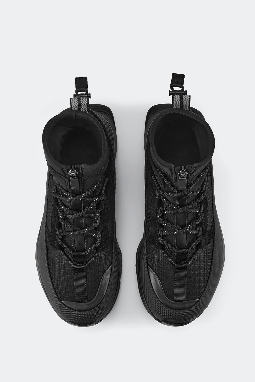 Women's Glacier Trail Sneaker High - Black